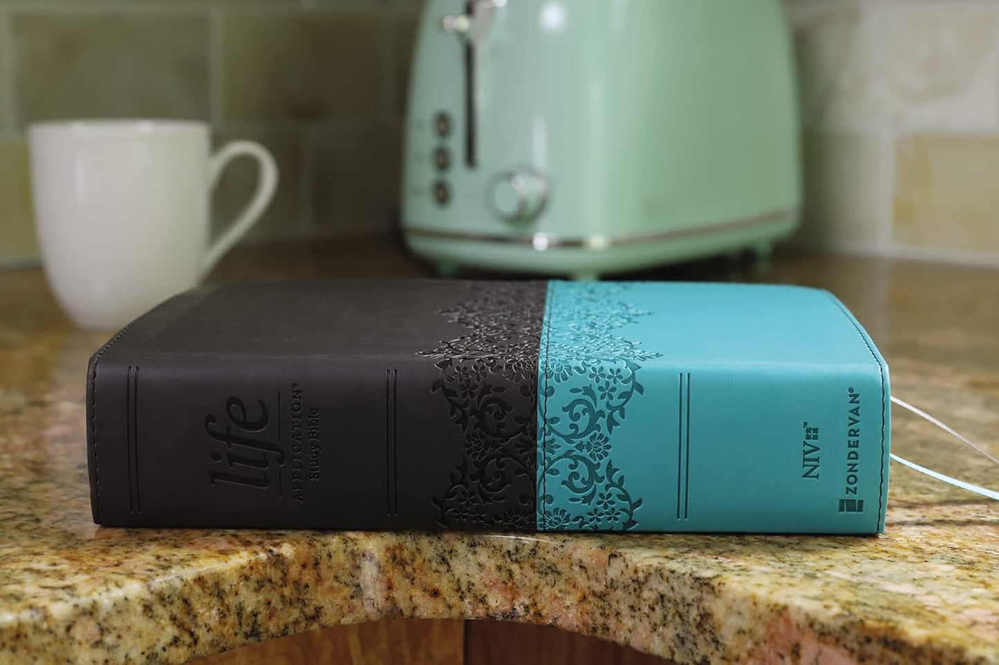 Life Application Study Bible: New International Version, Gray/Teal, Leathersoft, Personal Size: Red Letter Edition