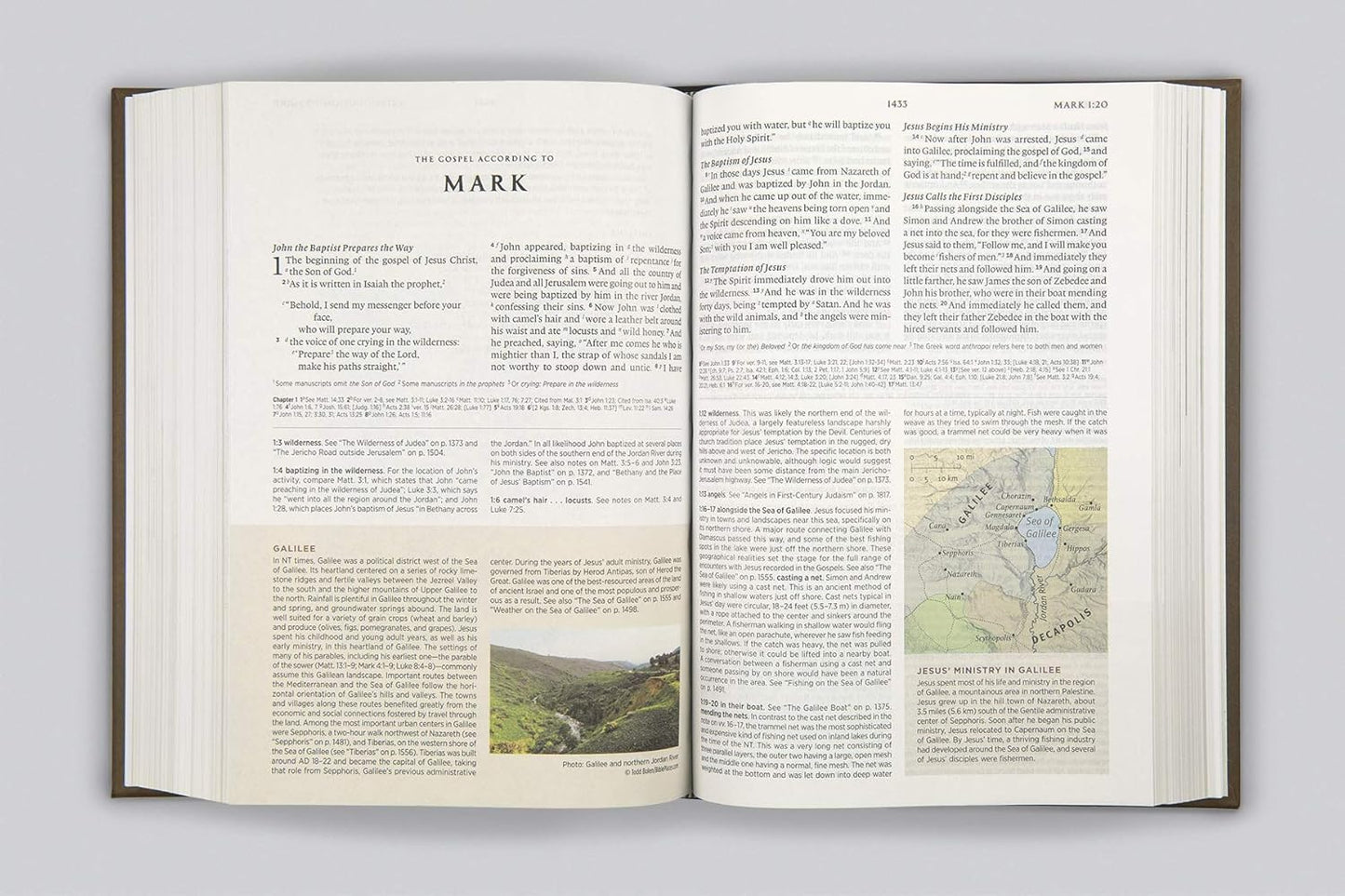 ESV ARCHAEOLOGY STUDY BIBLE HC