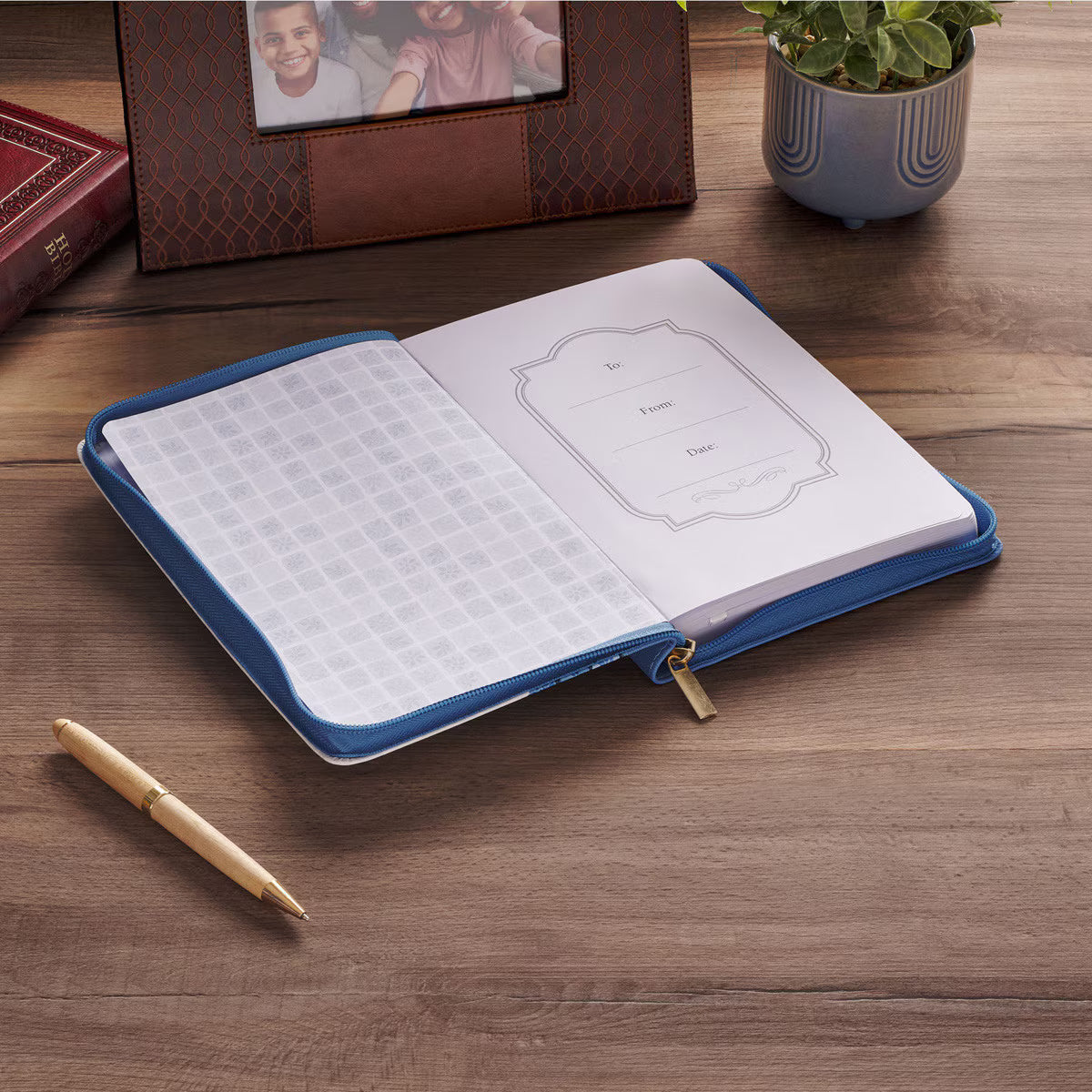 CAG JL857 JOURNAL CLASSIC ZIP BLUE LOVE JOHN 3:16